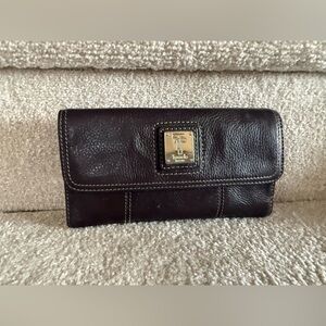 Tignanello Chocolate Brown Leather Wallet